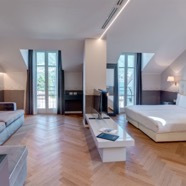 Panorama_Suite.jpg