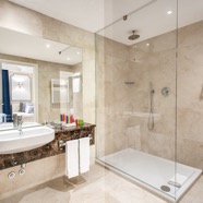 Junior_Suite_Lake_Como_View_5.jpg