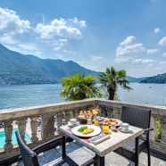 Villa_Imperiale_Deluxe_Room_Balcony_Lake_Como.jpg